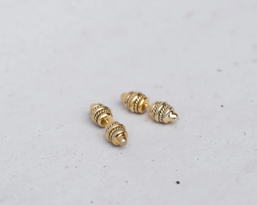 Golden stud earring / Double