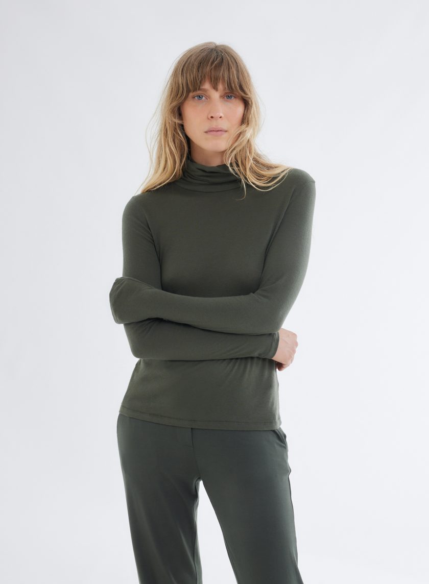 Cotton / Cashmere Long Sleeve Turtleneck T-Shirt Forest